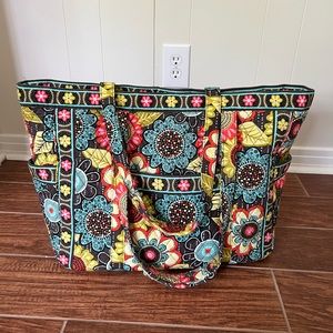 Vera Bradley Tote